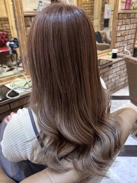 エレン バイ アルティナ(Ellen by artina) 25/ブリーチなし/ピンクベージュ/春カラー