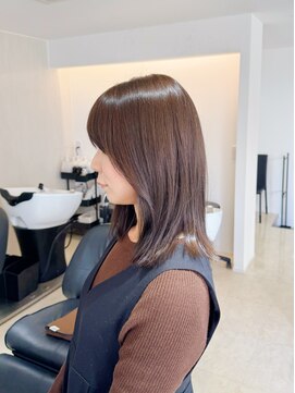 マーク(MARC) 【ミディアムアレンジ】小顔カット