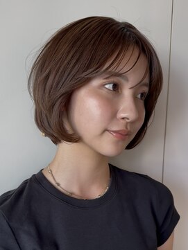 トリア(the tria) 【tria/新宿/似合わせ/Seito】タンバルボブ