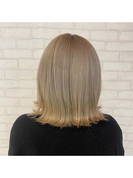 ビスイル 秋葉原店(Vis ill) 大人美人透明感カラーインナーカラーハイトーンホワイトベージュ