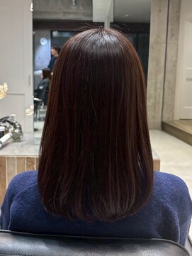 ファルベ(Farbe) 黒髪/オリーブグレー/小顔/ココアベージュ