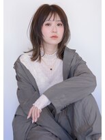 ドルセプラタ(Dulce plata)&nbsp;20代30代40代前髪ありレイヤー艶っぽベージュパーソナルカラー