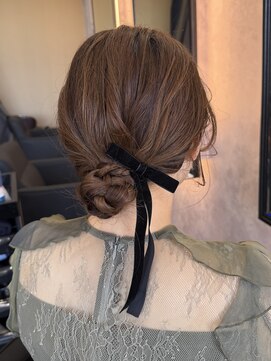 トラント ミル(TRENTEMILLE) 参列ヘア