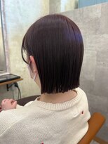 イル(iru) ボブ×ワインレッド