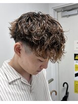 アクロ(ACRO) スペインカール/海外ヘアー/広島メンズ/外国人風パーマ