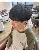 ビハインドザカーテン(BEHIND THE CURTAIN)&nbsp;シャドウパーマ風カット