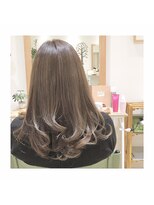 ナノハナ&nbsp;鹿沼で唯一本格ヘッドスパが出来る美容室　フェミニンスタイル