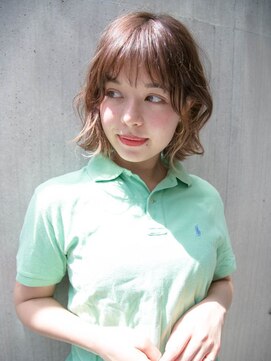 ルティア 池袋(Lutia) 外ハネボブ 卵型 似合わせカット