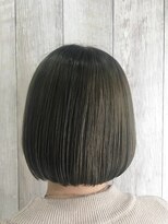 シエル 立川店(CIEL)&nbsp;透明感たっぷり♪ハイライト×カーキ×ボブ【CIEL×maki】