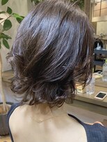 ドゥ(Du)&nbsp;大人ダークカラー　外ハネパーマ