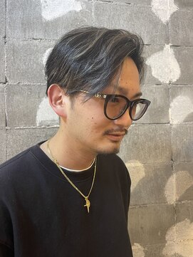 ソワ 四日市(soie) 【soie井上】ホワイトハイライト/ツーブロック