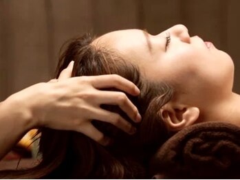 レイライン(Hair&Make salon Rayline)の写真/【名取駅徒歩10分】頭皮の汚れをスッキリ落とし、癒し効果の高いヘッドスパで、心も身体もリラックス―…。