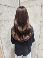 ニューカマー バイ ヘッドライト シブヤ(NEW COMER by HEADLIGHT shibuya)&nbsp;グレージュ×セミロングレイヤー