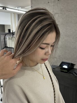 ウル 岡山駅店(ULu.) ハイライトハイトーンダブルカラー20代30代40代前髪長め