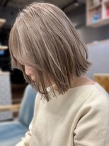 ハウ 心斎橋(how)&nbsp;ハイトーン×ミルクティーグレージュ/秋カラーショートボブ