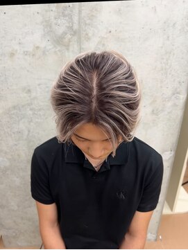 ヌエン 渋谷(NU/EN) 白髪ぼかし シャドールーツ