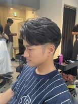 ブルニール 中崎町(BLEUNIR)&nbsp;フェザーパーマ　フェザーマッシュ　韓国ヘア　ビジネスヘア