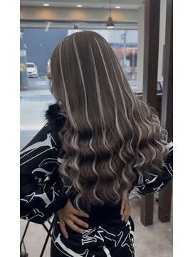 エミーバイモアムー(Emmie byMoremuu) 【RYUKI】グレージュ