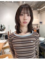 ローウェシェア(Louwe/share)&nbsp;ミディアムハッシュカット