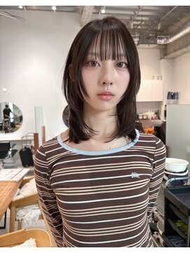 ローウェシェア(Louwe/share) ミディアムハッシュカット