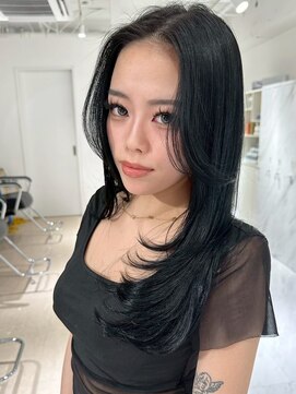 ヨロ 上野(YOLO) ハイライトカラーミルクティーベージュレイヤーカット