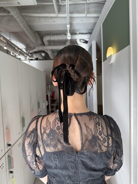 ムーム(Momb) タイトアレンジ