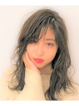 美容室クラフト 千葉ニュータウン店 ゆるふわ外ハネウェーブ