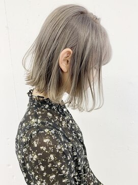 リヴ オオサカ(LIV OSAKA) 【 LIV OSAKA 】ホワイトベージュ_デザインカラー_ボブ