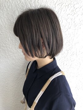 リエム(ReM) ショートボブ