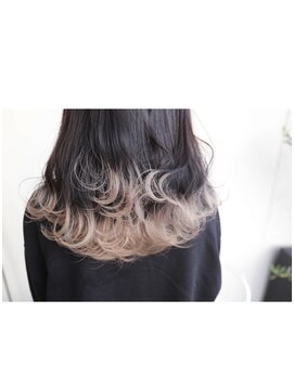 ライカ(Lycka) 裾カラー