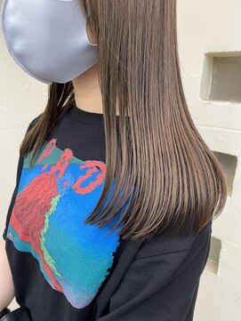 ルプラ チッタ(le-pla Citta) プツッと切りっぱなしロング