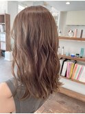 人気No.1ミルクティーベージュ