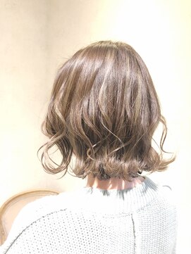 カルテット(Quartett) 大人ハイライトカーキ