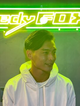 グリーディーフォックス 代々木(Greedy FOX) 韓国マッシュ/センタ-パ-ト/ツイストスパイラル/スキンフェード