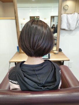 オズ エフ(ｏｚ ｆ［e・f］) キッズショートボブスタイル