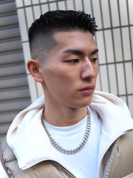 ブレイズマン(BLAZEMAN) 硬派な　いかつさ