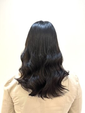 ラウレア(LAULEA) コテ巻き風パーマ/デジタルパーマ/艶パーマ/王道パーマ/パーマ