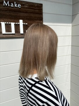 ヘアーメイク ドット(HairMakeDOT) ホワイトベージュ