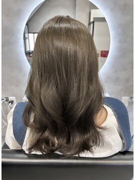 アイ(_i) オリーブベージュ