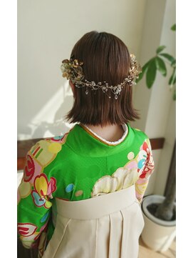 ヴィヴァーチェフィオーレ(Vivace fiore) 卒業式ヘア