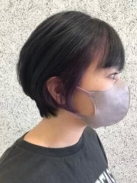 シロ(CiLO) イヤリングカラーショートボブ