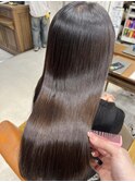 魅力倍増カールセミディシアーカラーダークアッシュショートヘア