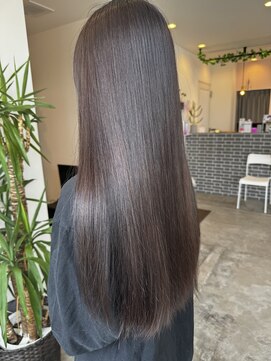 シェリー(Che'ri) 極艶ロングストレート/ブリーチなしチョコグレージュ／藤本