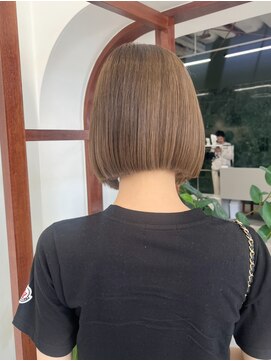 ソピ バイ インビテーション(sopi by invitation) くすみベージュ / 透明感カラー / airi