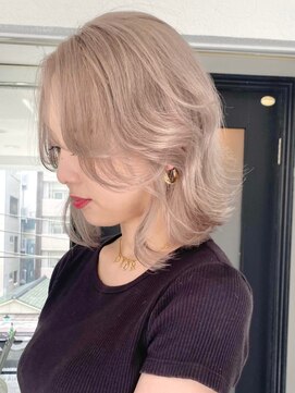 イル 大阪淀屋橋(i'll) ダブルカラーケアブリーチミルクティーベージュ