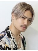 ハイトーンベージュナチュラルセンターパート