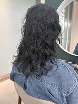 シキ オルガン 大宮(siki ORGAN)&nbsp;レイヤーカット×エッジパーマ【近藤】