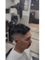 オアゾバーバー(OAZO BARBER) フェードカット×パーマ