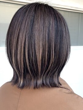 アルファ(alpha) ピンクベージュ/アンブレラカラー/前髪/クールショート/松戸駅