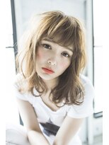 ルシード スタイル サーヴ(LUCIDO STYLE SERVE)&nbsp;シースルーバングとニュアンスパ-マでふんわりと